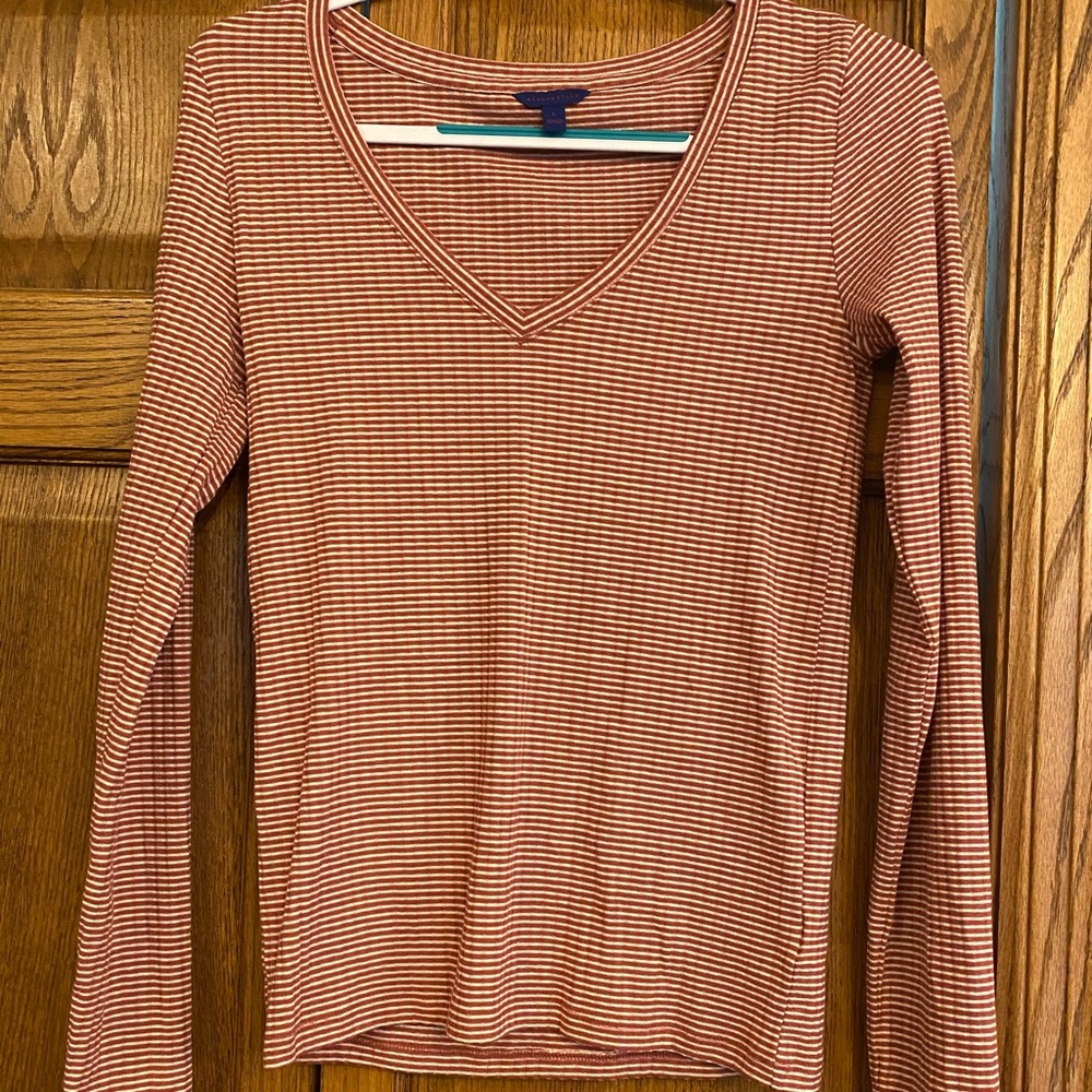 Red and white striped top